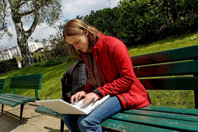 Afone pousse son Wifilib avec les bornes Ruckus Wireless Afone pousse son Wifilib avec les bornes Ruckus Wireless