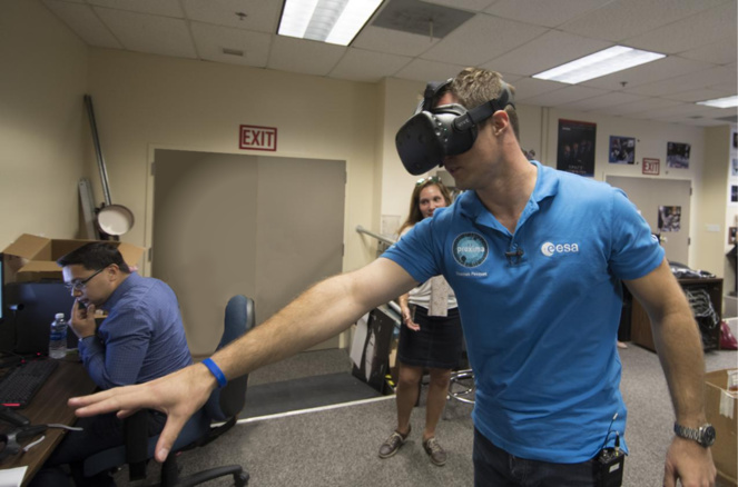 Réalité Virtuelle : Dans la peau de Thomas Pesquet, une première mondiale Réalité Virtuelle : Dans la peau de Thomas Pesquet, une première mondiale