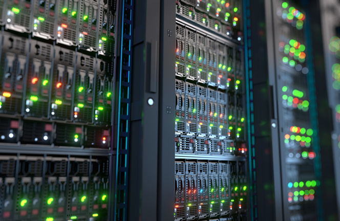 Les serveurs informatiques d'un hébergeur (Photo Adobe Stock) Les serveurs informatiques d'un hébergeur (Photo Adobe Stock)