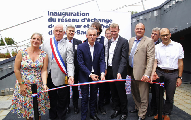 François de Rugy, ministre de Transition écologique et solidaire, Philippe Van de Maele, directeur général de l’EPA Paris-Saclay, Michel Bournat, Président de la Communauté d’agglomération Paris-Saclay, maire de Gif-sur-Yvette, Thierry Franck de Préaumont, Président du groupe Idex, Arnaud Leroy, Président de l’ADEME, Jean-Philippe Dugoin-Clément, Vice-président de la région Ile-de-France chargé de l’écologie, du développement durable et de l’aménagement, lors de l’inauguration.