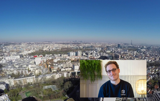 François Falala-Sechet et en arrière-plan la ville d’Issy-les-Moulineaux (Photos Mairie d’Issy) François Falala-Sechet et en arrière-plan la ville d’Issy-les-Moulineaux (Photos Mairie d’Issy)