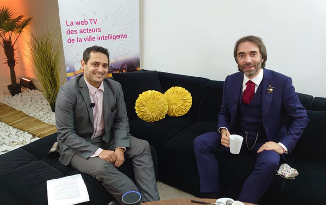 Le mathématicien et parlementaire Cedric Villani, lors de son passage au Loft de Paris Saclay, en compagnie de Tony Canadas