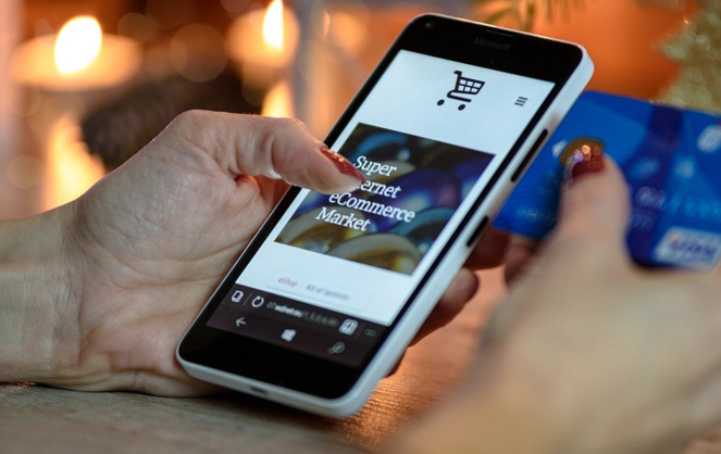 Que ce soit avec une carte bancaire ou un smartphone, le paiement sans contact est de plus en plus utilisé (photo d'archive Pixabay) Que ce soit avec une carte bancaire ou un smartphone, le paiement sans contact est de plus en plus utilisé (photo d'archive Pixabay)