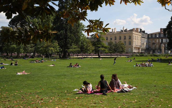 Le jardin public de Bordeaux avec ses pelouses très prisées des habitants (Photo Thomas Sanson - Mairie de Bordeaux)