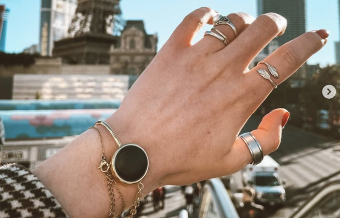 Un bijou très élégant qui permet de rassurer et sécuriser (Photo Instagram MyEli) Un bijou très élégant qui permet de rassurer et sécuriser (Photo Instagram MyEli)