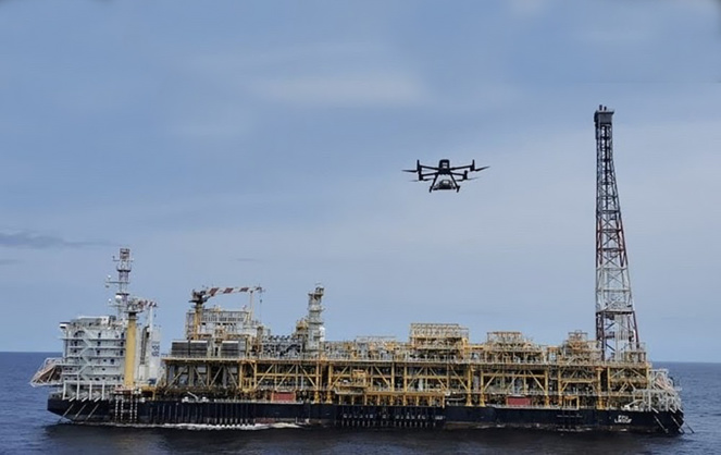 Des drones équipés de capteurs pour traquer les émissions de méthane (photo TotalEnergies) Des drones équipés de capteurs pour traquer les émissions de méthane (photo TotalEnergies)
