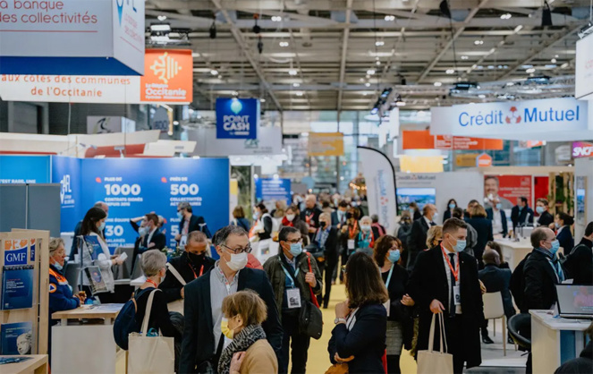 Les allées du salon des Maires (photo organisation)