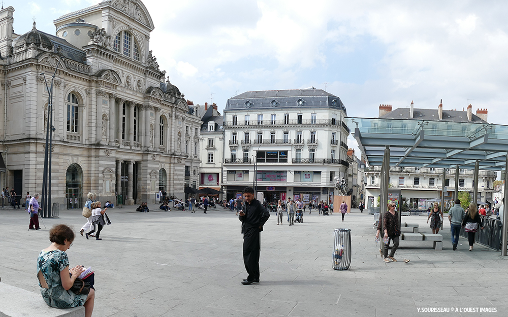 La place du Ralliement, centre-ville piétonnier d'Angers