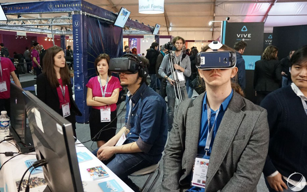 Laval Virtual, des professionnels, mais aussi des geeks et autres passionnés de réalité virtuelle (Photo AndroidFR)