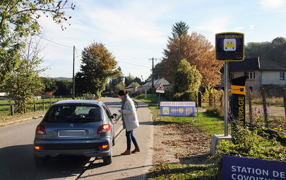 Le covoiturage en territoire rural, aussi simple que le bus, selon Ecov (photo Ecov) Le covoiturage en territoire rural, aussi simple que le bus, selon Ecov (photo Ecov)