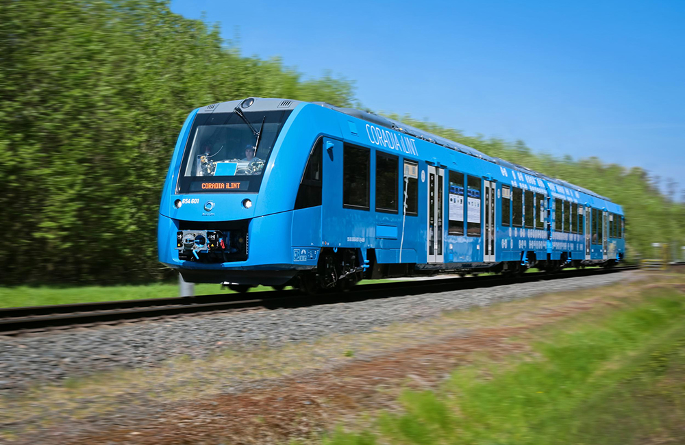 Coradia iLint, le premier train à hydrogène du monde testé en Allemagne et qui sera adapté pour les tests en Occitanie  (Crédits photo : Alstom)