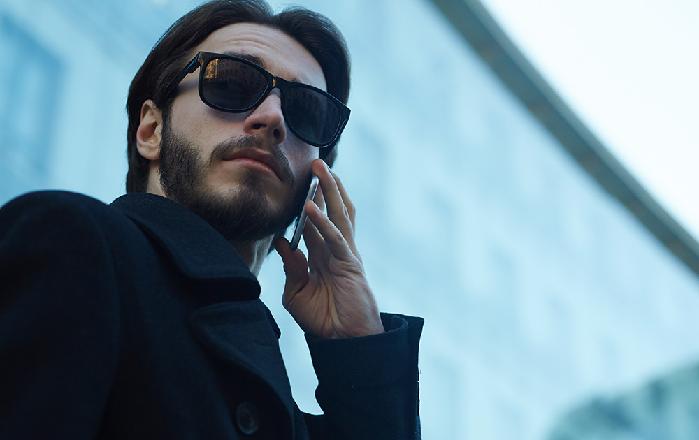 Se sentir espionné en téléphonant, réalité ou paranoïa ? (Photo Adobe Stock) Se sentir espionné en téléphonant, réalité ou paranoïa ? (Photo Adobe Stock)