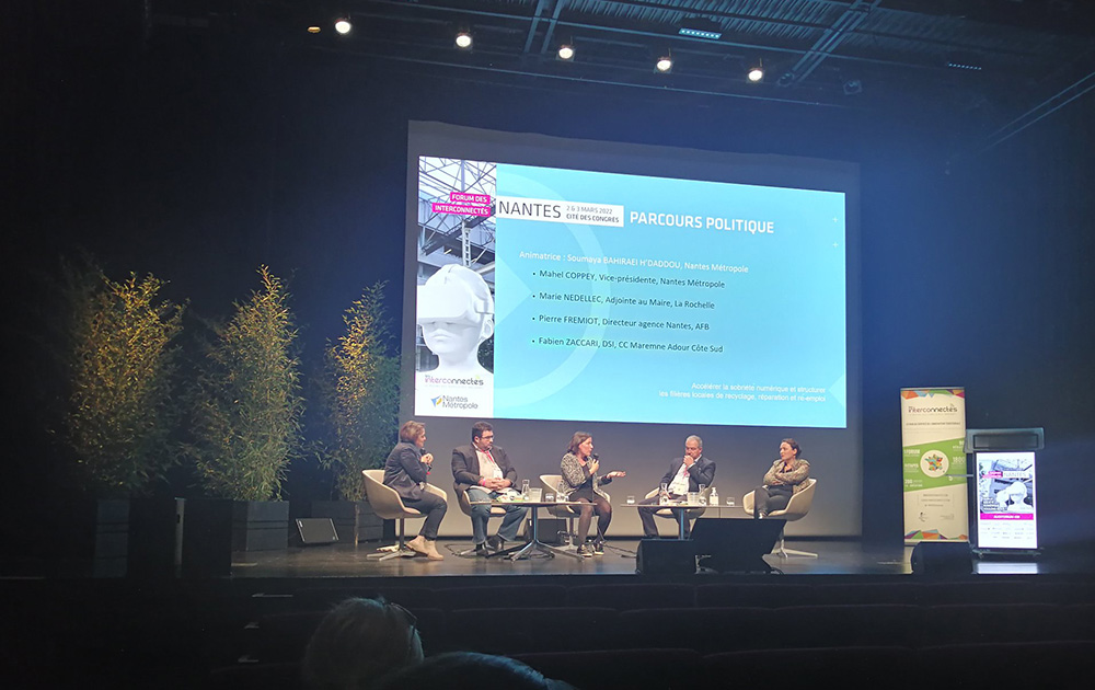 Un des débats organisés pendant le Forum des Interconnectés à Nantes, les 2 et 3 mars 2022 (Photo Twitter )