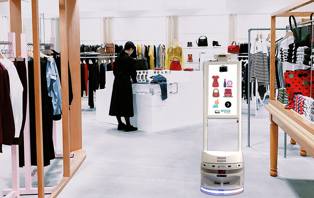 Un robot WYCA dans un centre-commercial, pour guider le consommateur (Photo Wyca Robotics)