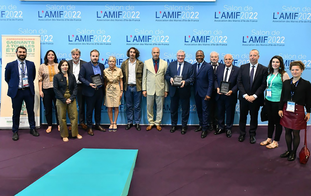 Les lauréats du 3eme trophée lors du salon des maires d’Île-de-France 2022 (photo AMIF)