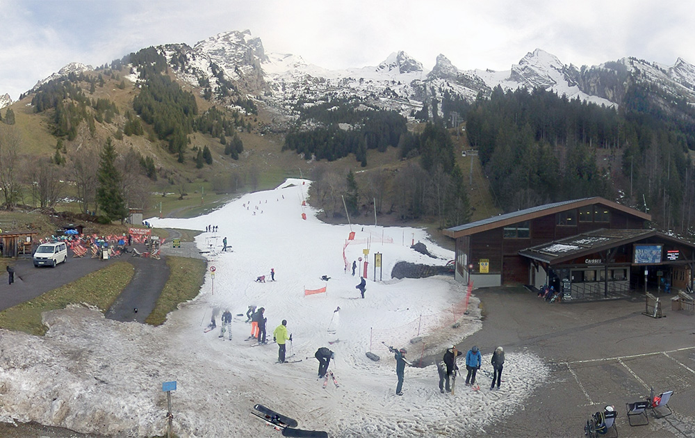 Vue d'une webcam de la Clusaz (Haute-Savoie), le 31 décembre 2022