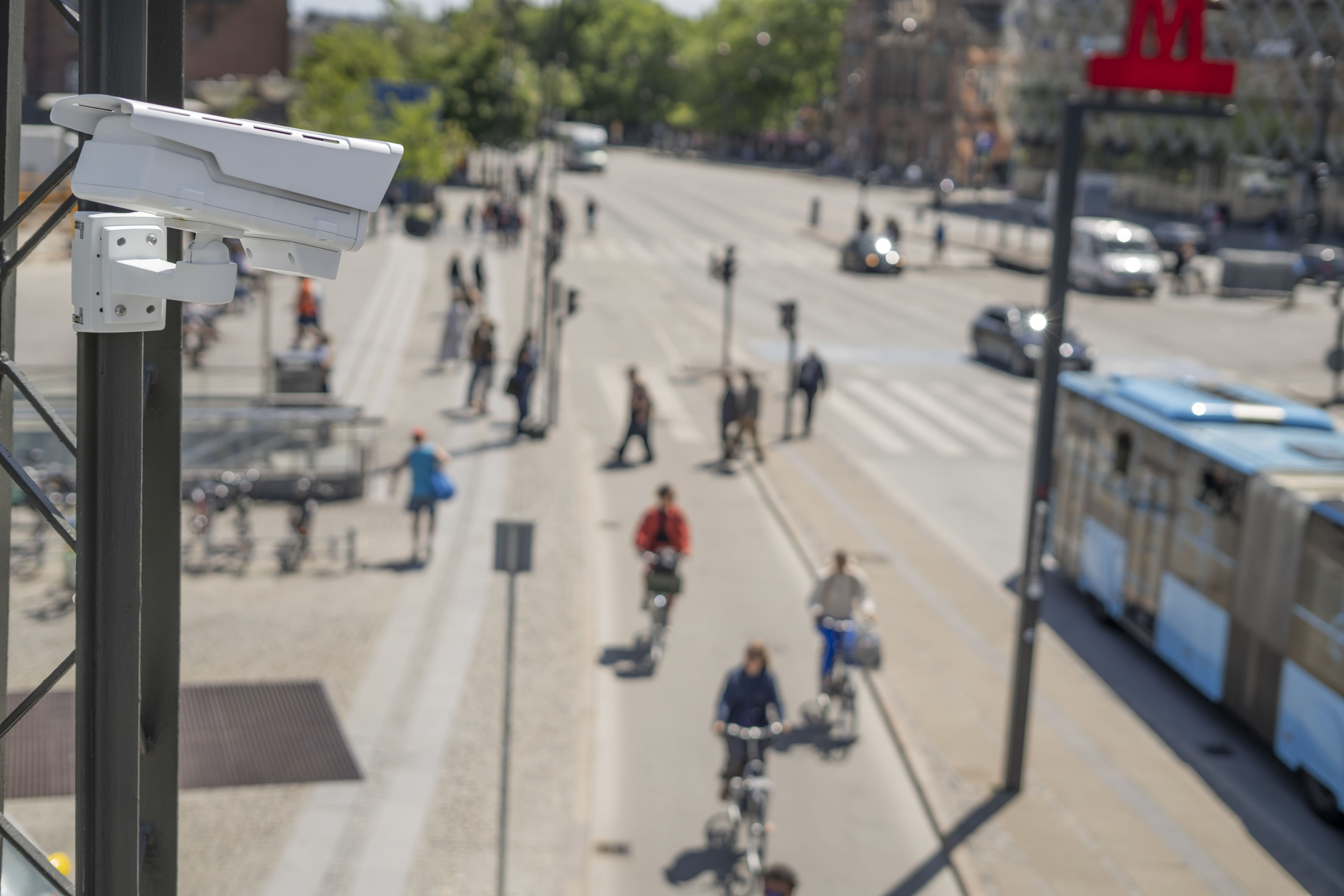 L’évolution des technologies dans les villes améliore-t-elle réellement la sécurité des citoyens ?